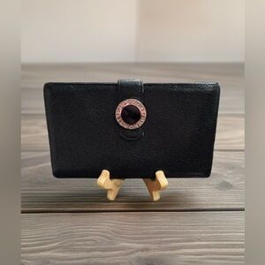 BVLGARI Black Leather Continental Zip Wallet – Silver Logo